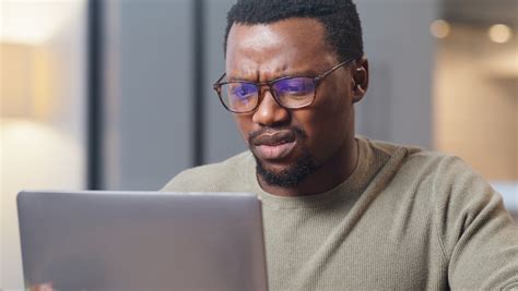 Ofcom investigates Virgin Media over complaints contracts hard .